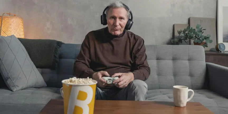 Audiobooks-for-seniors